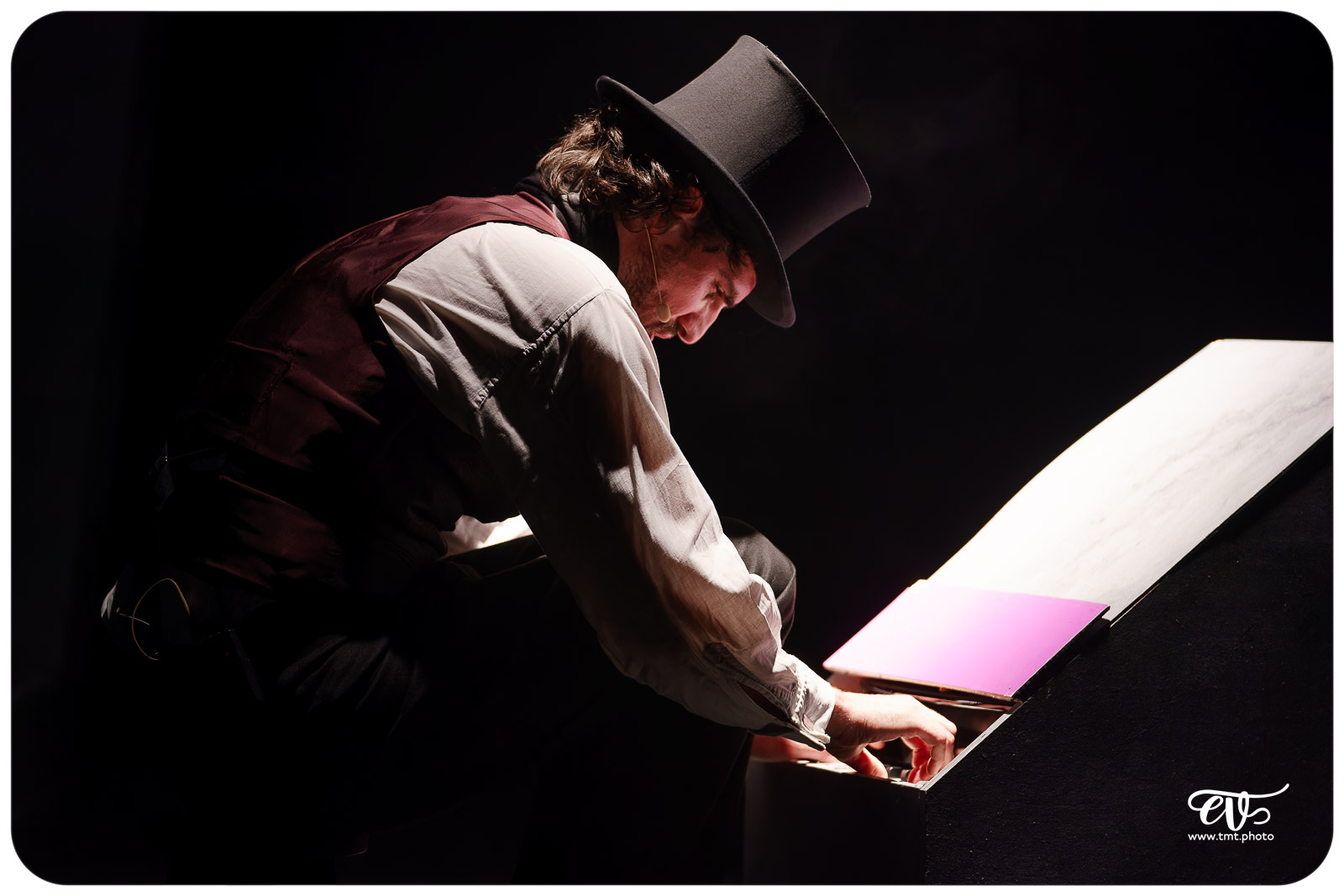 2023.05.14 CROQUE-MORTS CHANTEURS (CIE FIRMIN & HECTOR)